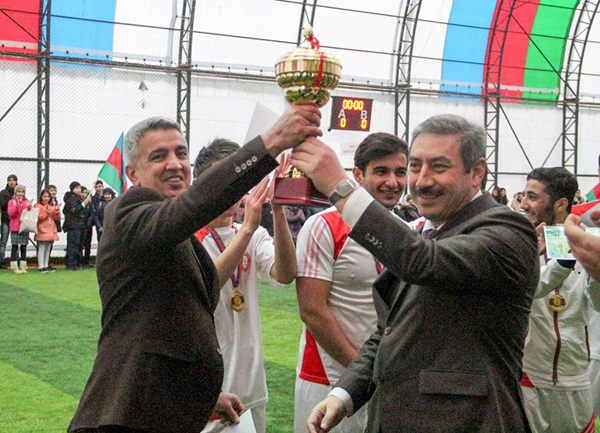 Azərbaycan Kooperasiya Universitetinin komandası mini futbol turnirinin qalibi oldu