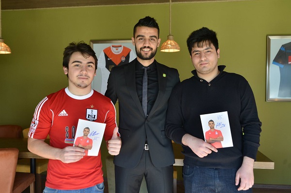 Ruslan Abışov futbolsevərlərlə görüşdü - FOTO