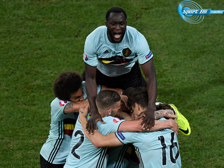 İbrahimoviçin İsveç millisindəki son oyunu - FOTOREPORTAJ