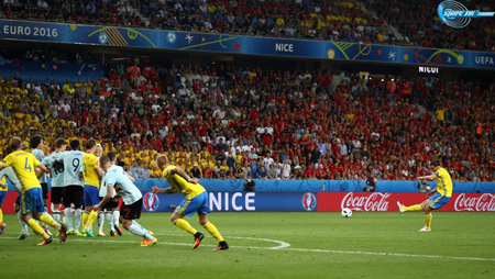 İbrahimoviçin İsveç millisindəki son oyunu - FOTOREPORTAJ