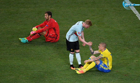 İbrahimoviçin İsveç millisindəki son oyunu - FOTOREPORTAJ